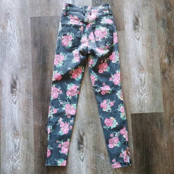 Guess Girls Floral Jeans. 3 Zip Crop Stretchy Denim Size 23 Jeans. Zips on Hems. - Picture 4 of 10